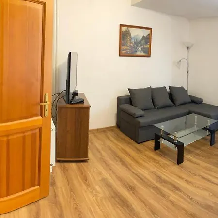 Nezábudka *