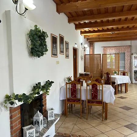 Nezabudka 3* Stropkov