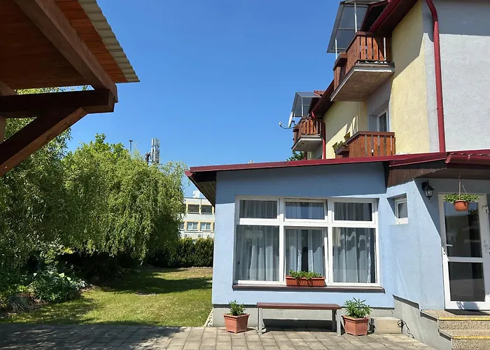 Nezabudka Konukevi